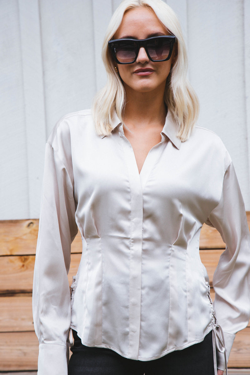 The Date Satin Shirt, Toasted Marshmallow | Sanctuary