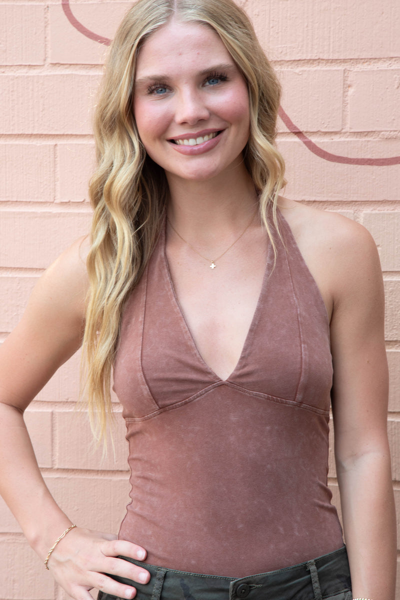 Kaeli Halter Neck Bust Seam Top, Chestnut