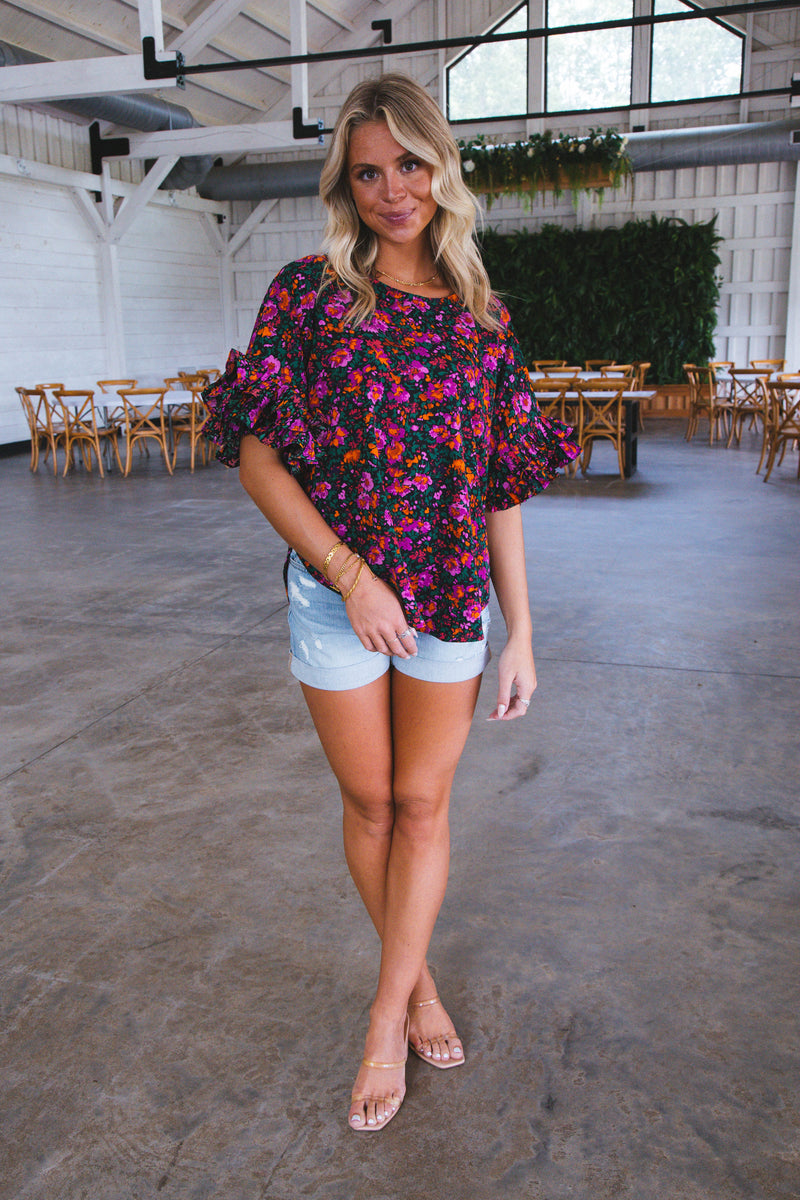 Olivia Ultra High Rise Mom Shorts, Old News