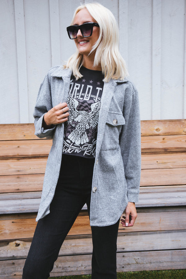 World Tour Cropped Graphic Tee, Black