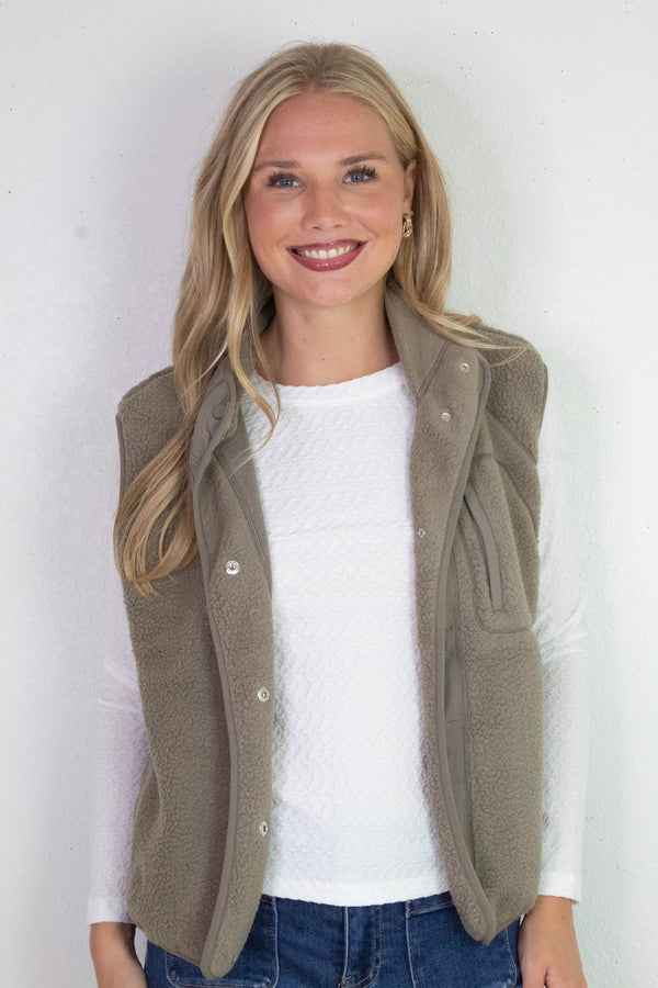 Elena Fleece Button Up Vest, Olive