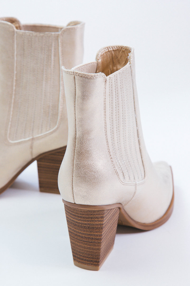 Prairie Metallic Pull On Bootie, Gold