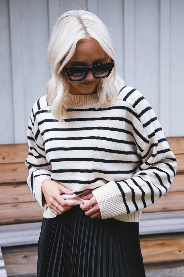 Heart And Soul Knit Sweater, Nat Black