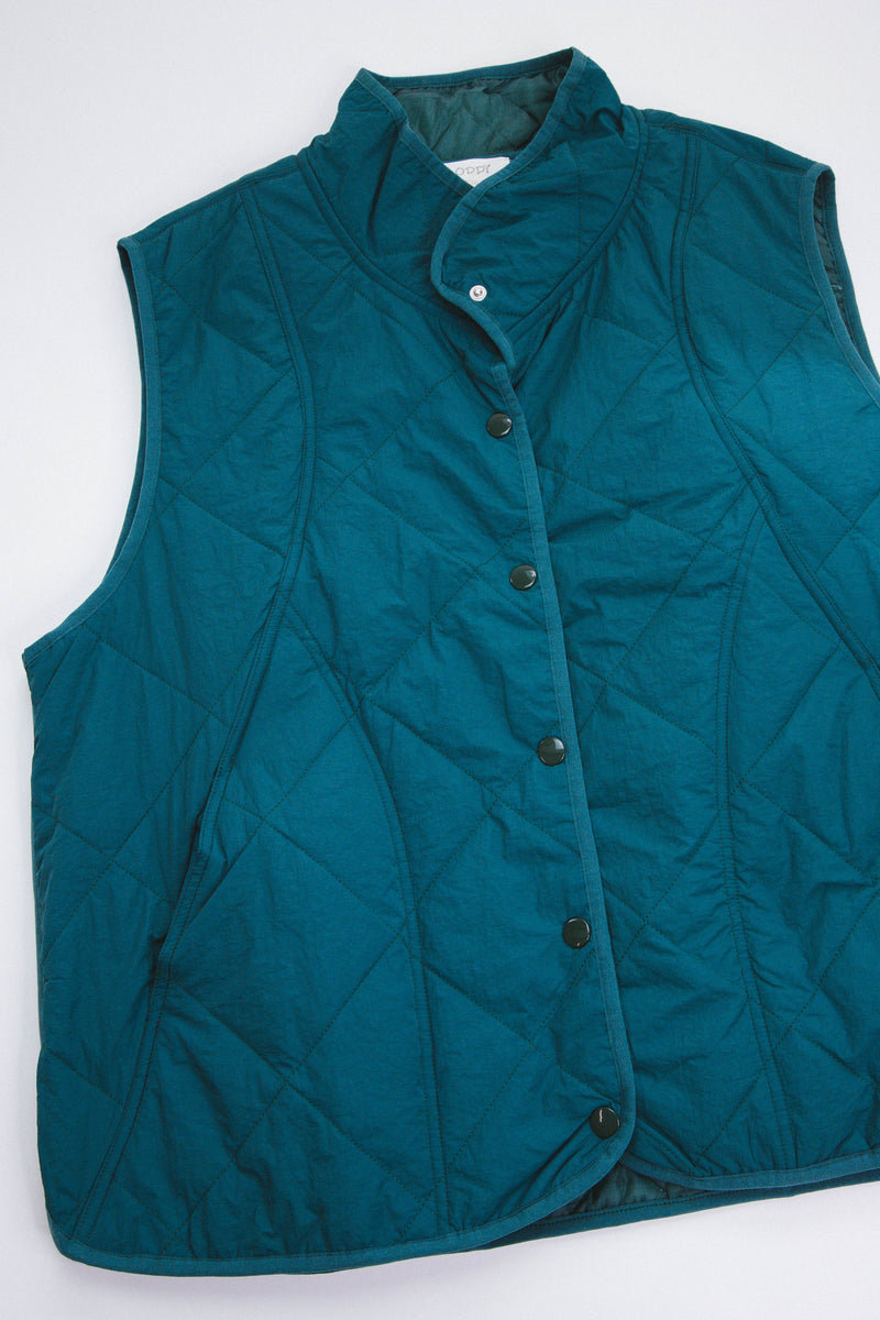 Queen Bee Quilted Vest, Teal Green | Plus Size