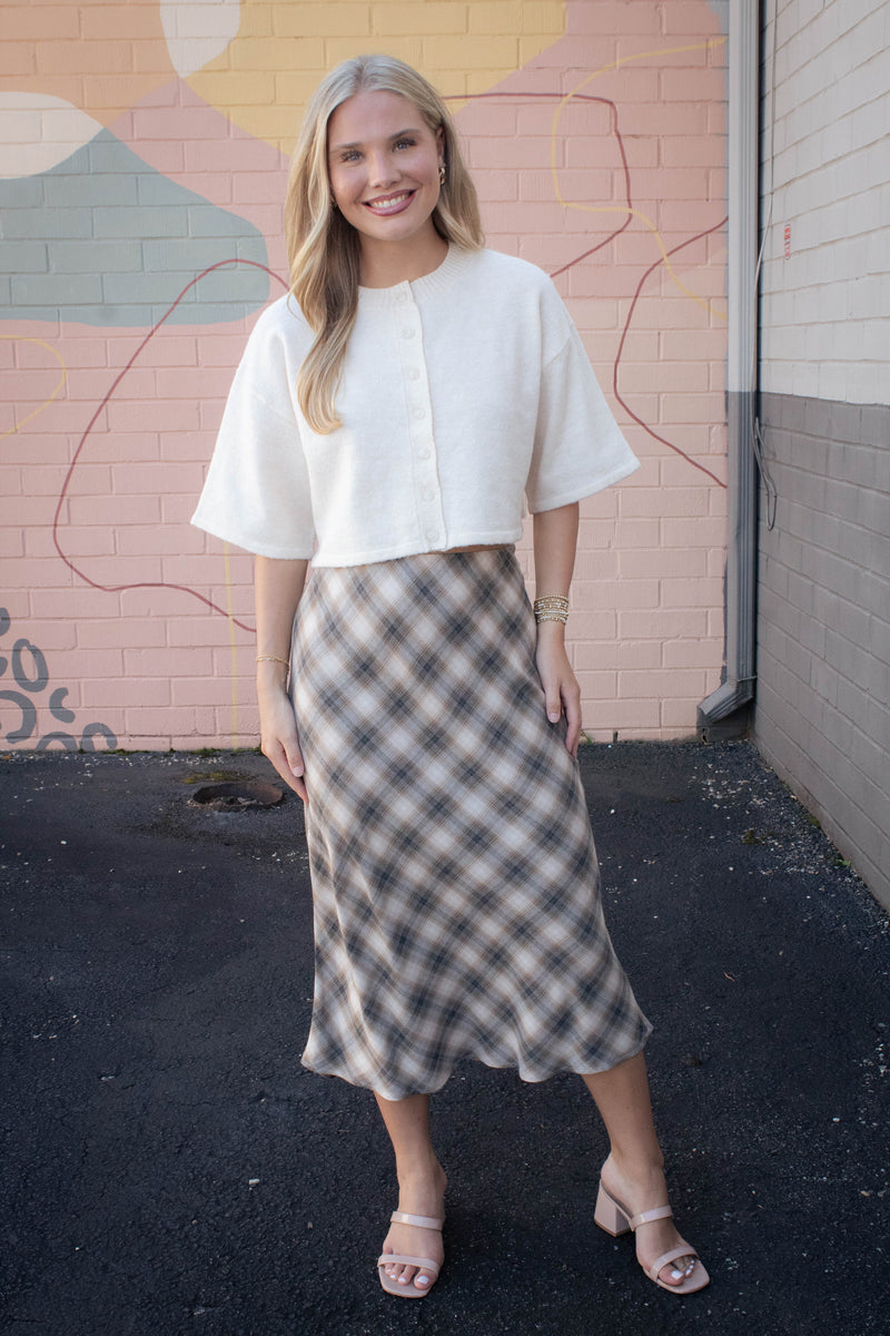 Evangeline Tartan Plaid Flowy Midi Skirt, Charcoal