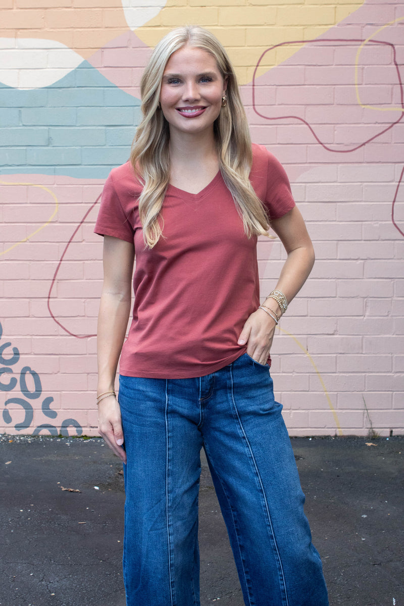 Tatum Cotton Jersey V-Neck Tee, Chili Oil