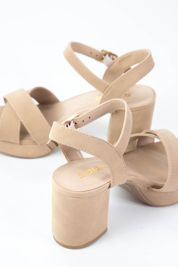 Manner Block Dress Heel, Nude