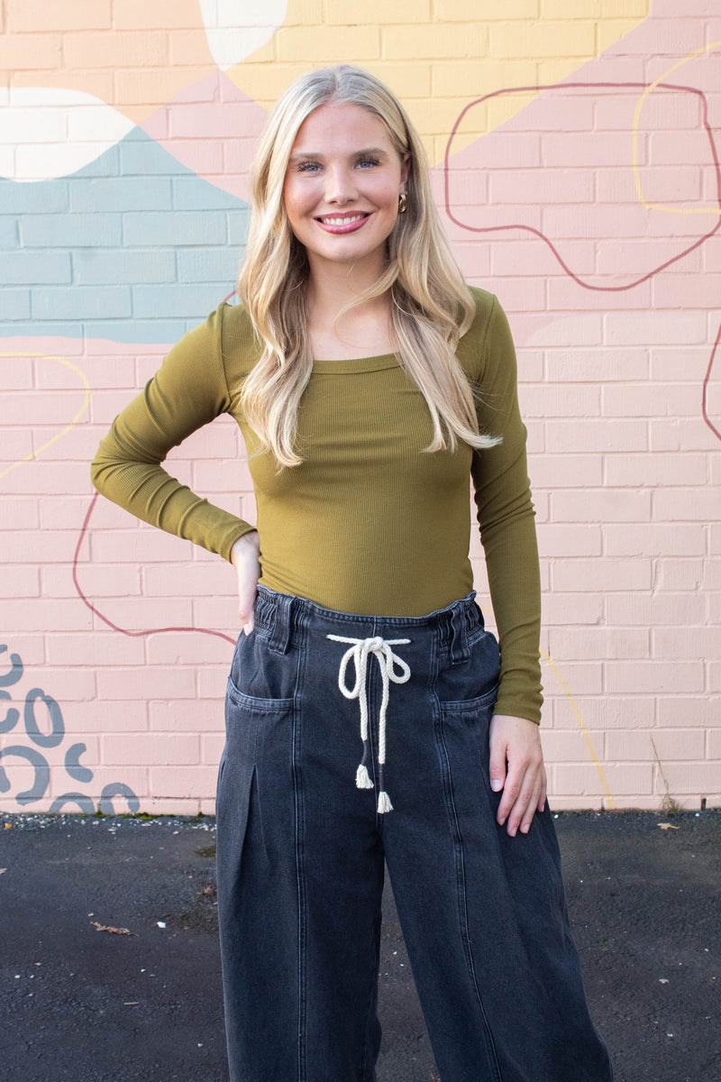 Lilah Slim Fit Ribbed Top, Camo Green