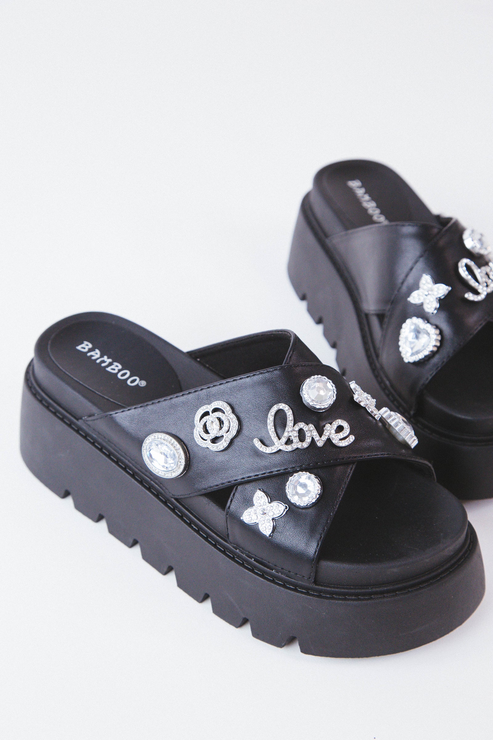 Wynn Embellished Cross Band Sandals, Black – North & Main