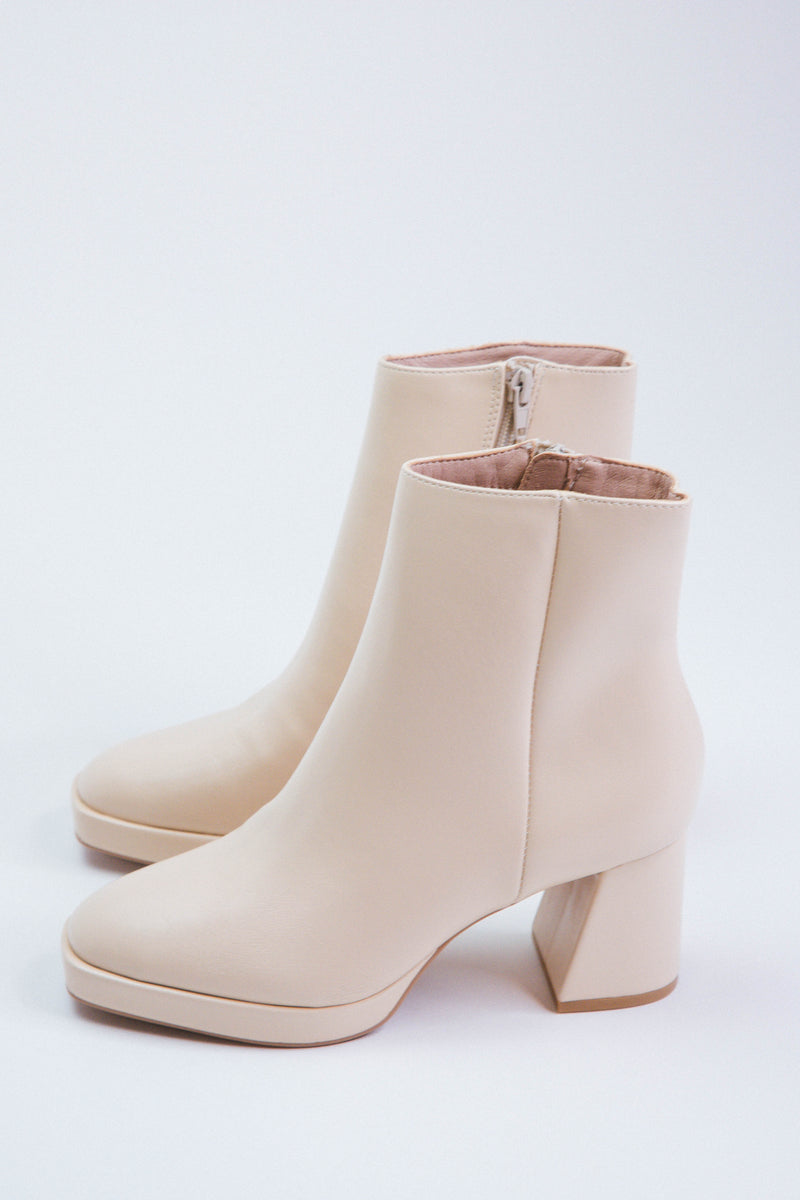 Dodger Platform Round Toe Bootie, Cream | Chinese Laundry