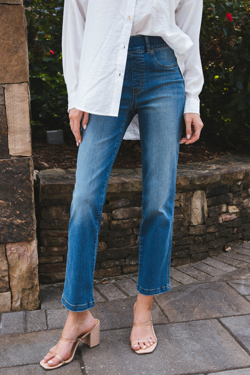Sissy Straight Leg Jeans, Vintage Indigo  SPANX – North & Main Clothing  Company