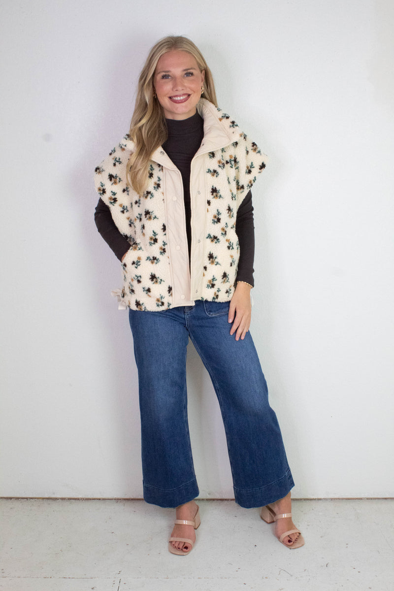 Kaia Crop Wide Leg Patch Pocket Jeans, Dark