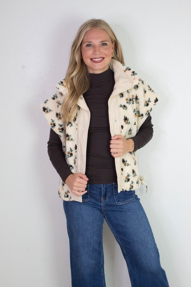 Naomi Floral Oversized Sherpa Vest, Ivory Multi