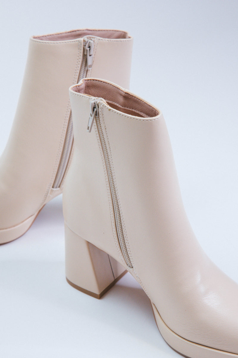Dodger Platform Round Toe Bootie, Cream | Chinese Laundry
