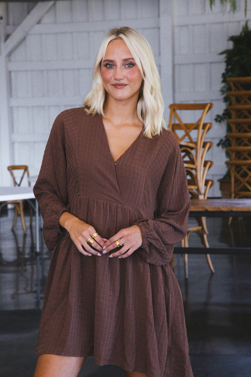 Leah Long Sleeve Tiered Tie Back Dress, Chocolate