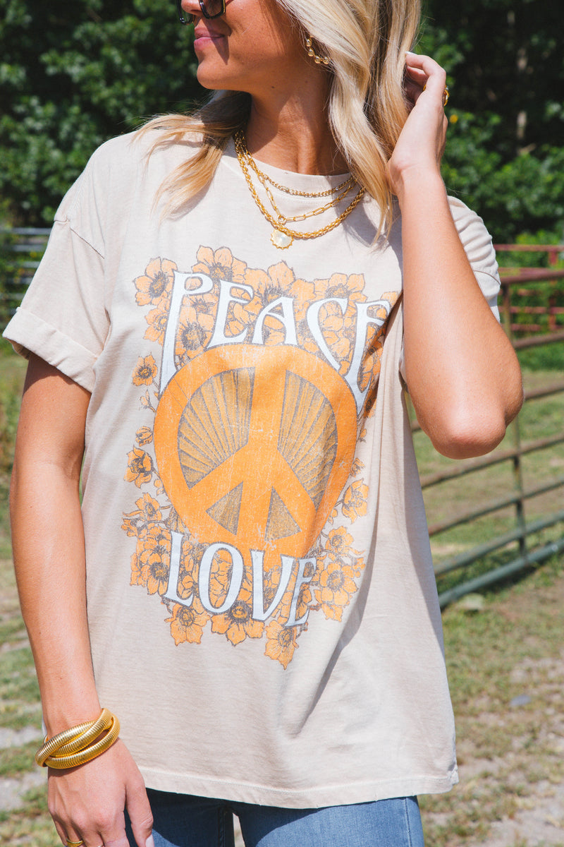 Peace Love Tee, Sand | Girl Dangerous