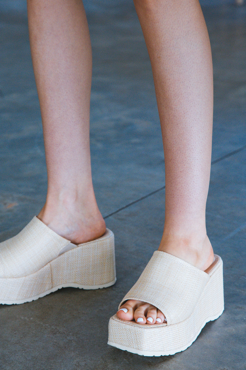 Trighton Straw Platform Sandal, Natural | Dirty Laundry