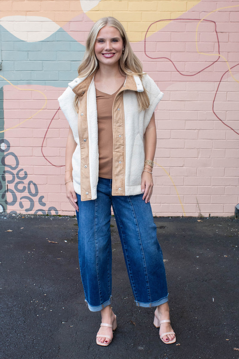 Jasmine Fleece Suede Contrast Vest, Ecru