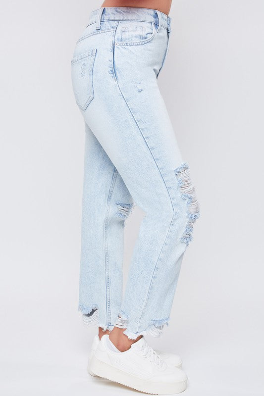 Archer High Rise Mom Jeans, Light Wash