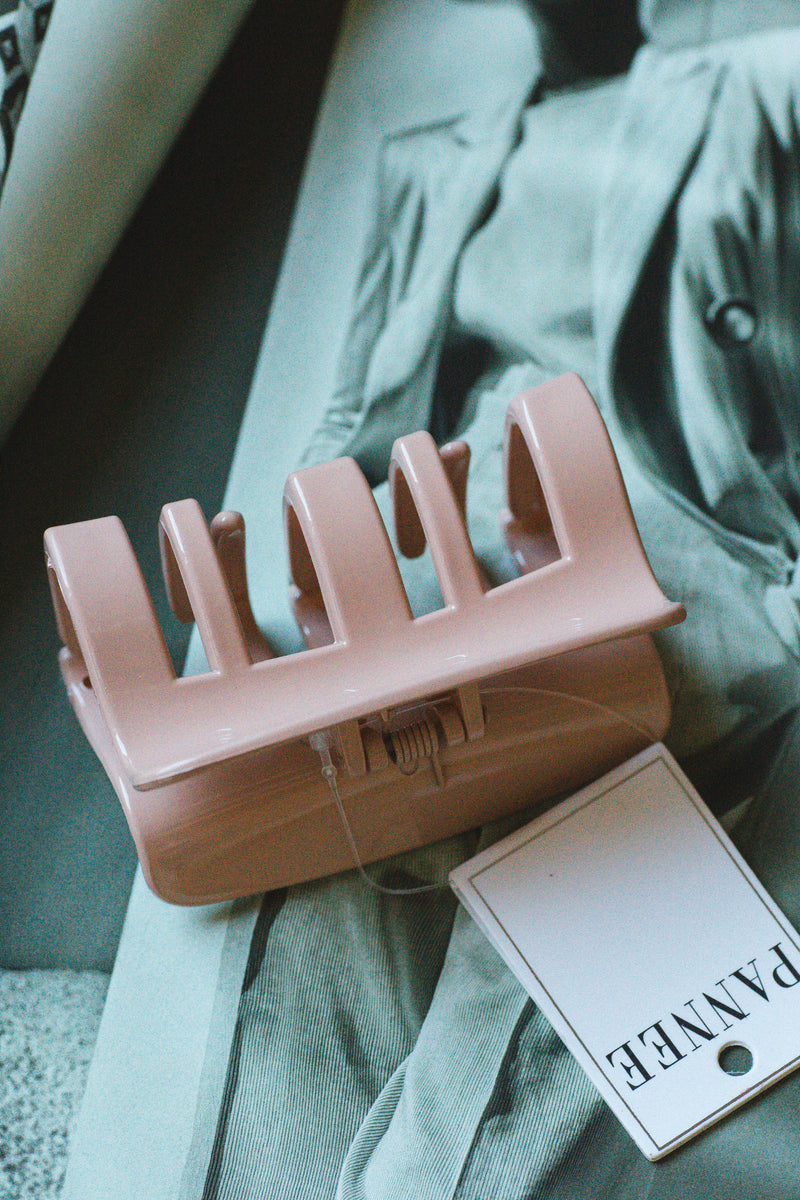Hannah Hair Claw, Beige