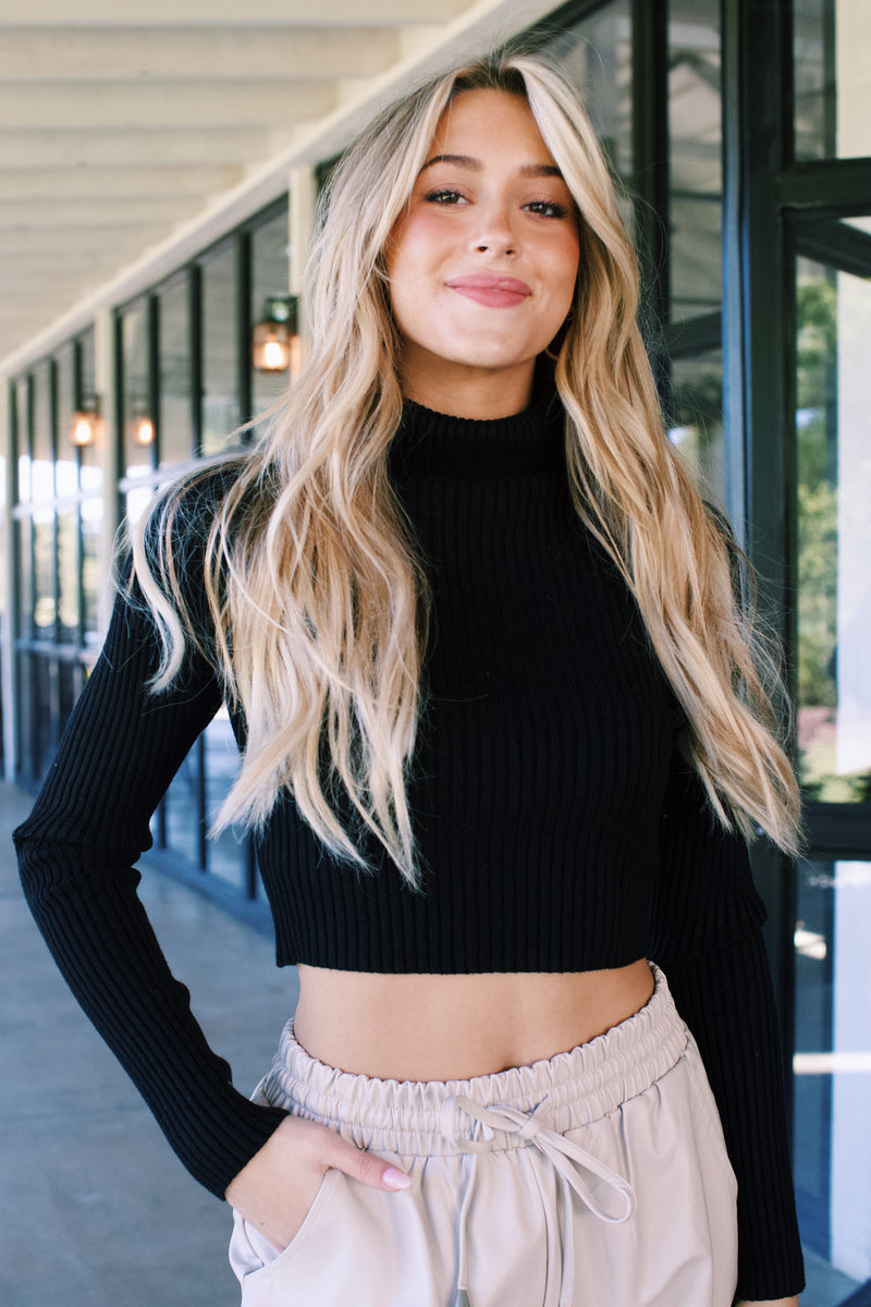 Tyra Turtleneck Crop Top, Black