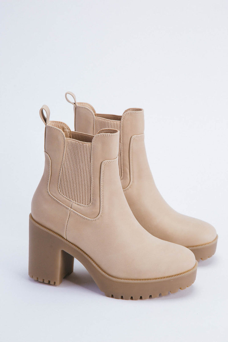 Good Day Nubuck Platform Chelsea Boot, Natural | Chinese Laundry