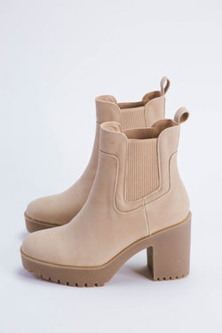 Good Day Nubuck Platform Chelsea Boot, Natural | Chinese Laundry