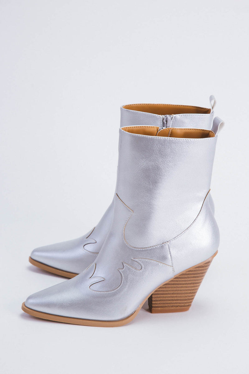 Romi Western Boot, Silver Crinkle