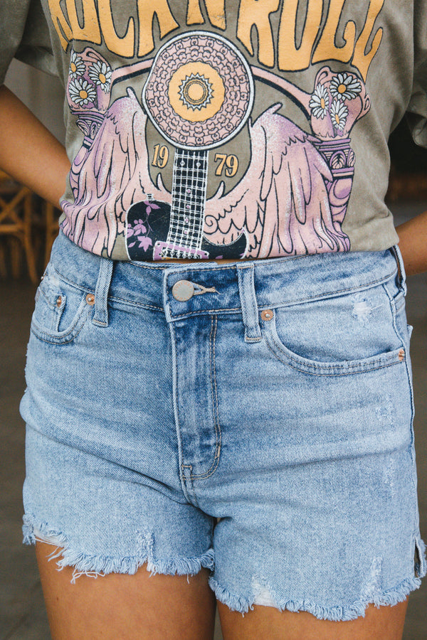 Clarabelle Cut Off Shorts, Light Denim