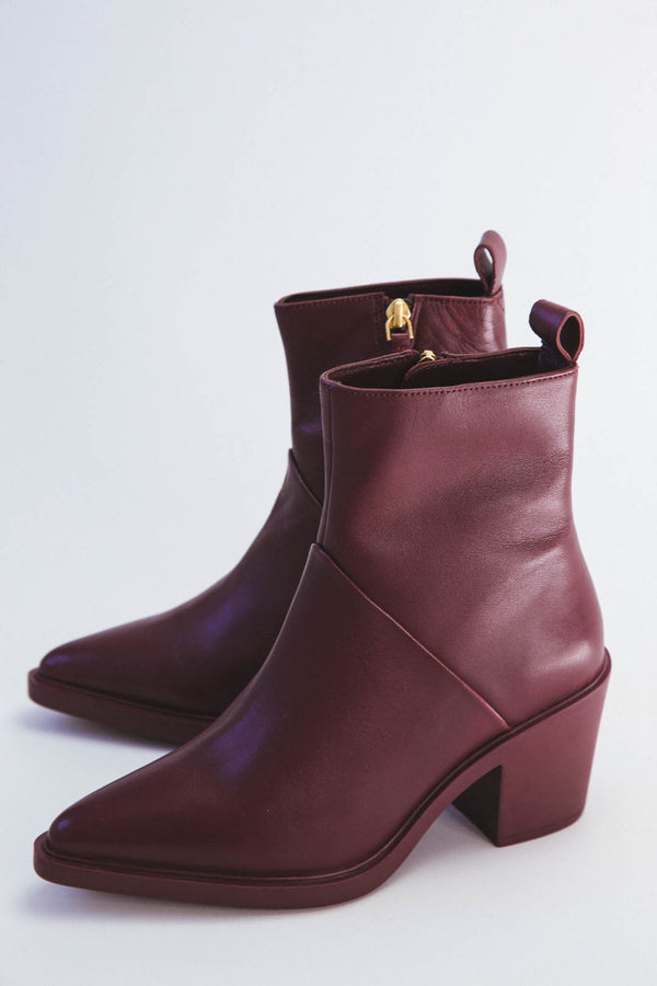 Shining Star Leather Boots, Wine | Seychelles