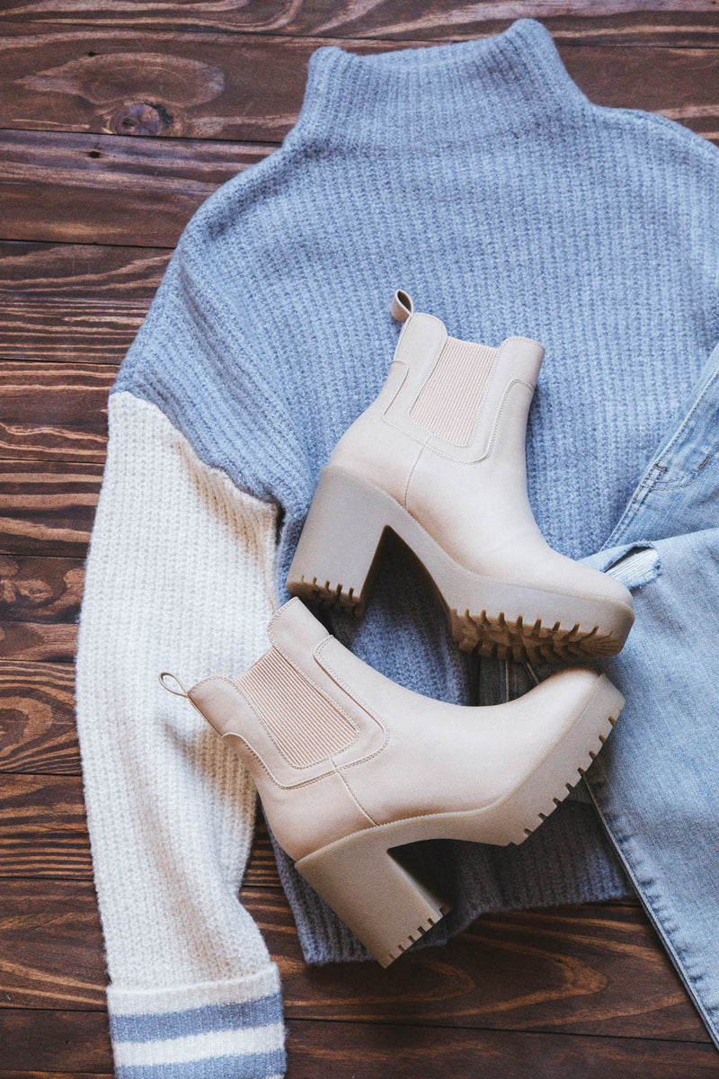 Good Day Nubuck Platform Chelsea Boot, Natural | Chinese Laundry