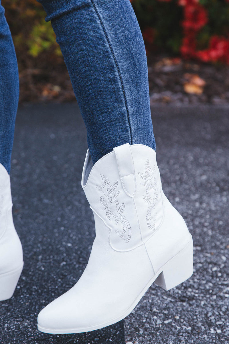 Umeri Western Boot, White Casual | Billini